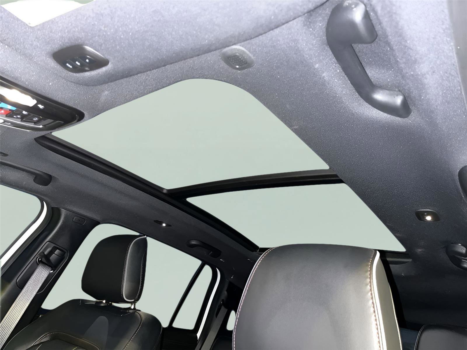 Used 2025 Jeep Wagoneer S Limited image 19