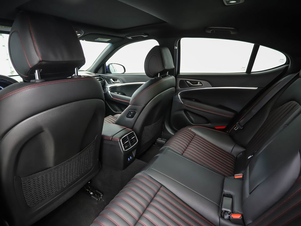 Used 2025 Genesis G70 3.3T Advanced image 20