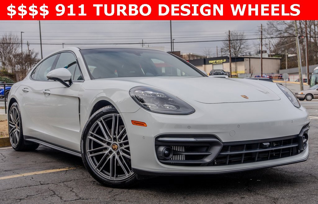 Used 2023 Porsche Panamera Platinum Edition image 3