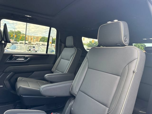New 2026 GMC Yukon XL Elevation w/ Elevation Premium Package AWD/4WD image 30