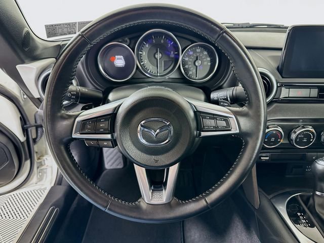 Used 2022 MAZDA MX-5 Miata RF Grand Touring image 11