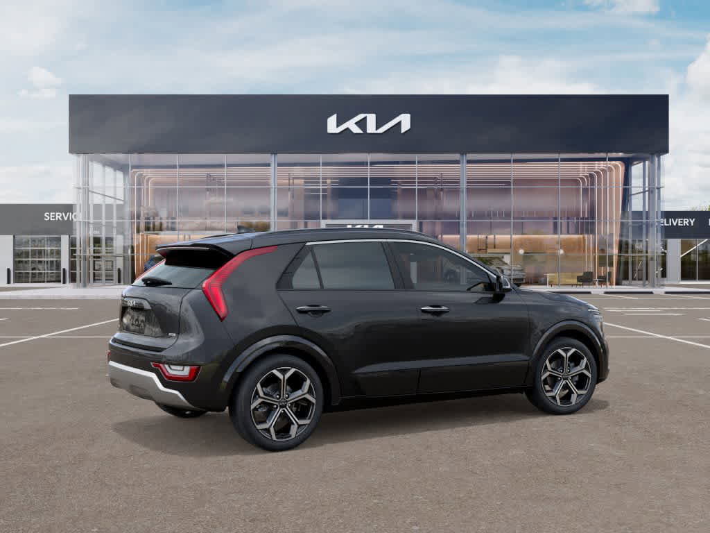 New 2026 Kia Niro SX Touring image 6