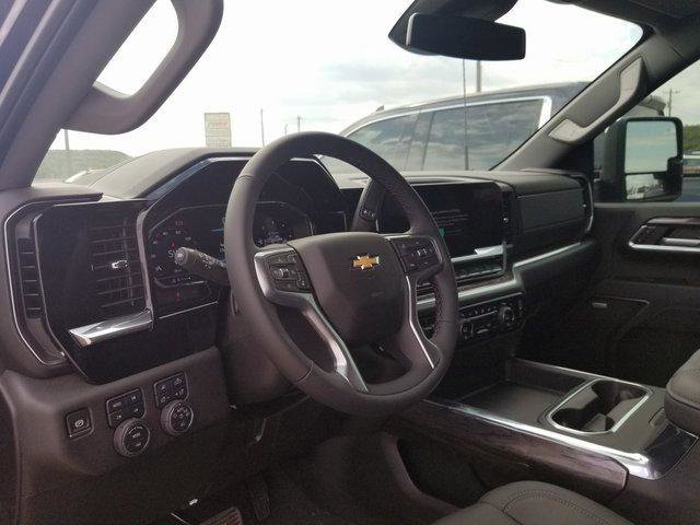 New 2025 Chevrolet Silverado 2500 LTZ w/ Z71 Chrome Sport Edition image 9