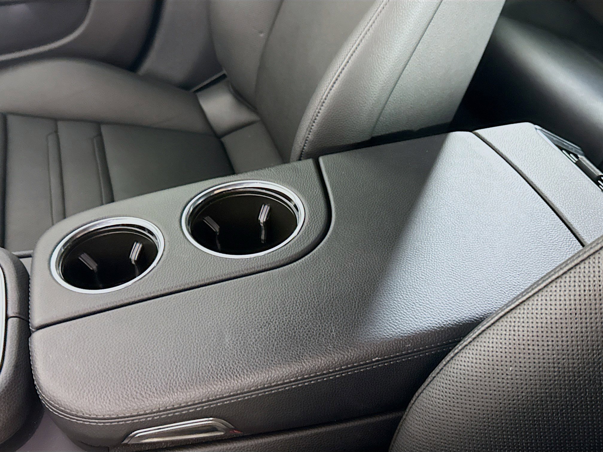 Used 2023 Porsche Panamera Platinum Edition w/ Assistance Package image 18