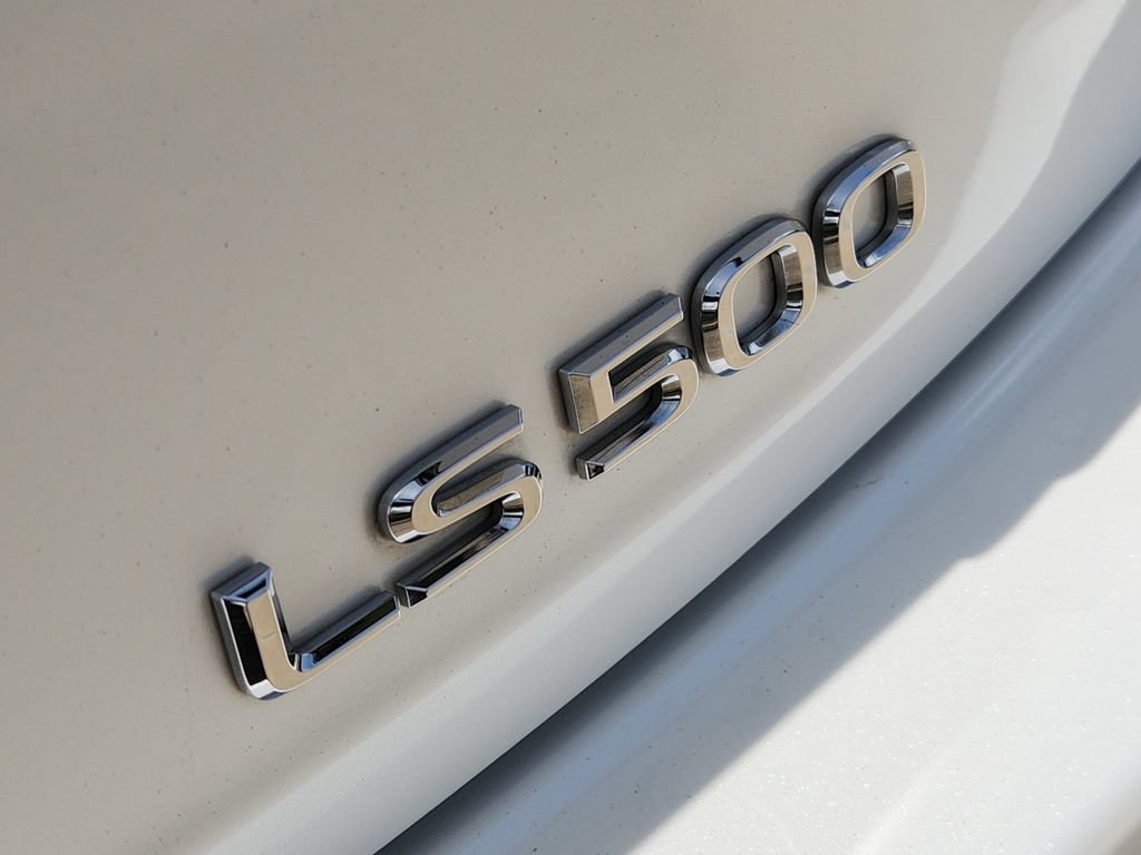 Used 2020 Lexus LS 500 w/ Accessory Package (Z1) RWD image 12