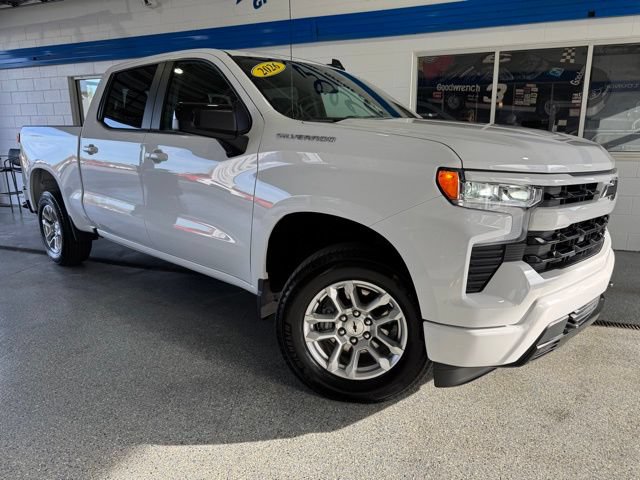 Certified 2026 Chevrolet Silverado 1500 RST AWD/4WD image 2