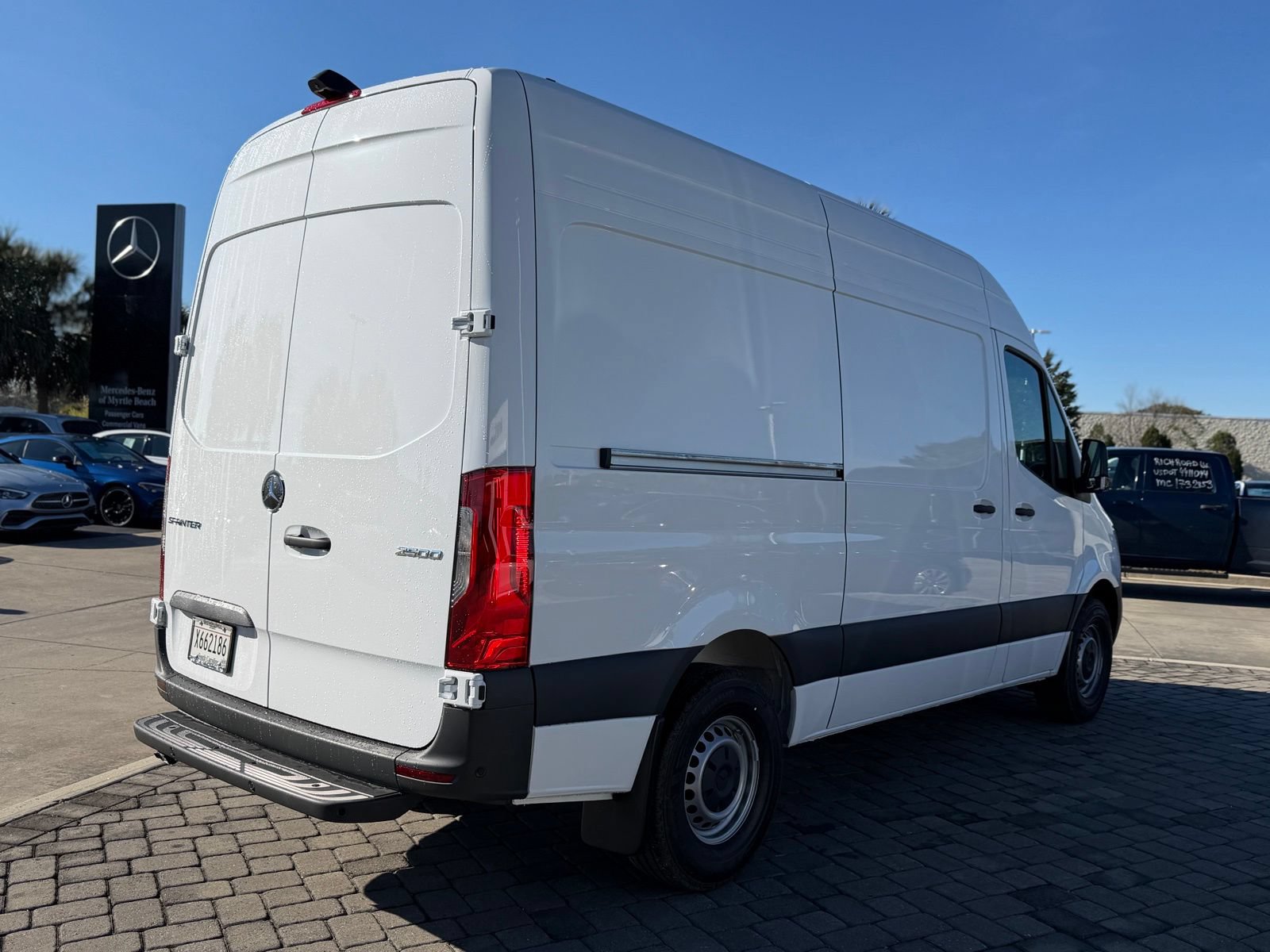 Used 2026 Mercedes-Benz Sprinter 2500 image 7