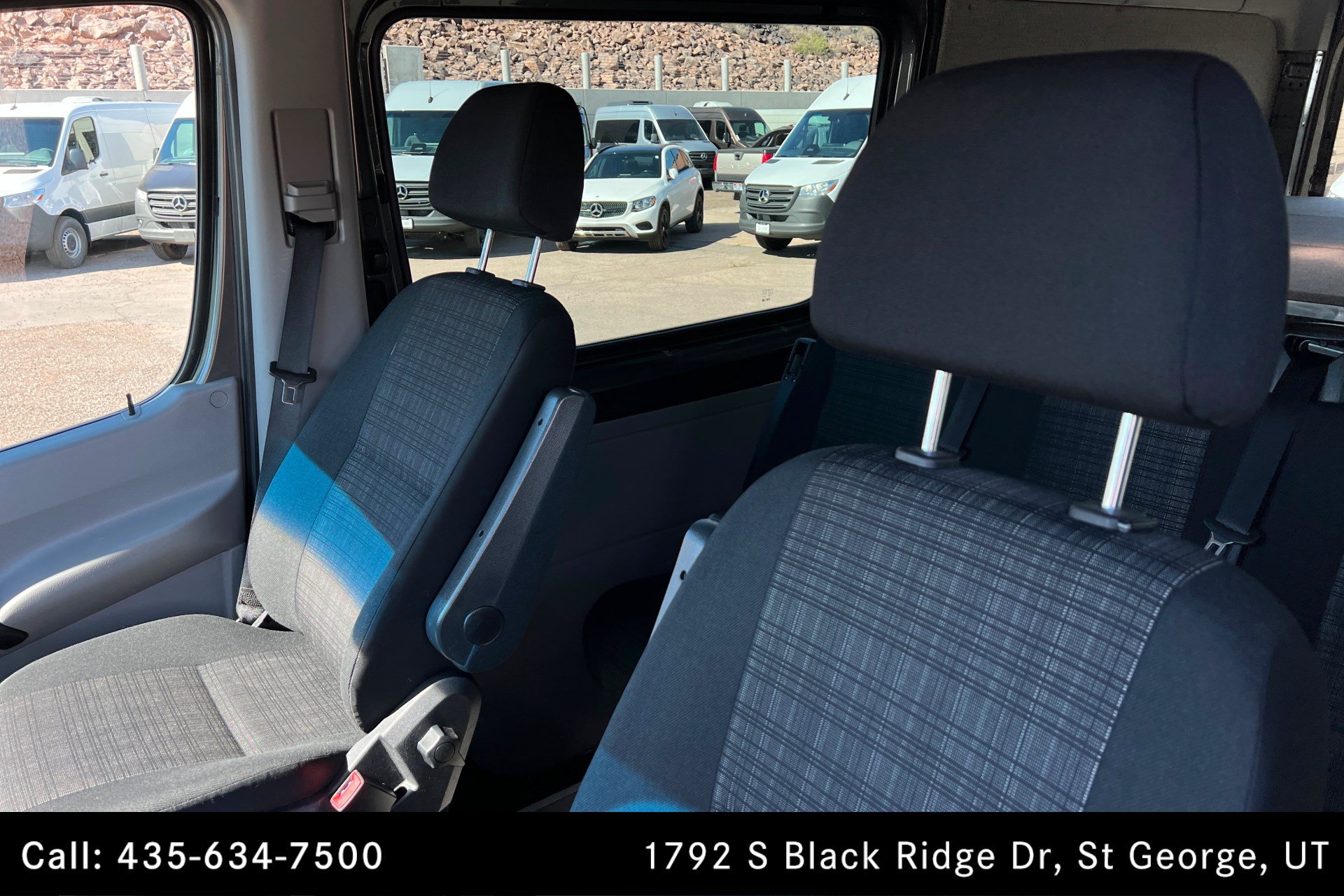 Used 2015 Mercedes-Benz Sprinter 2500 image 16