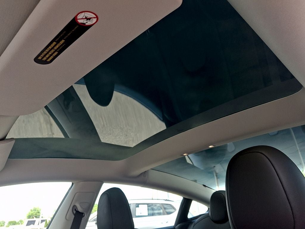 Used 2023 Tesla Model 3 Standard Range RWD image 14