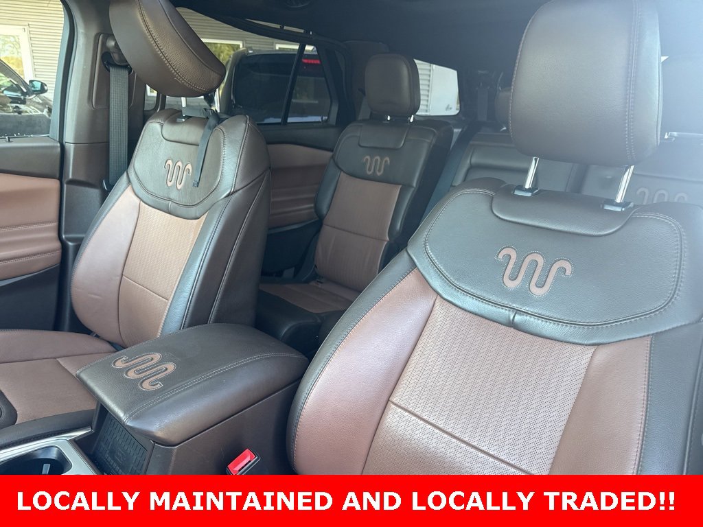Used 2021 Ford Explorer King Ranch w/ Premium Technology Package image 11