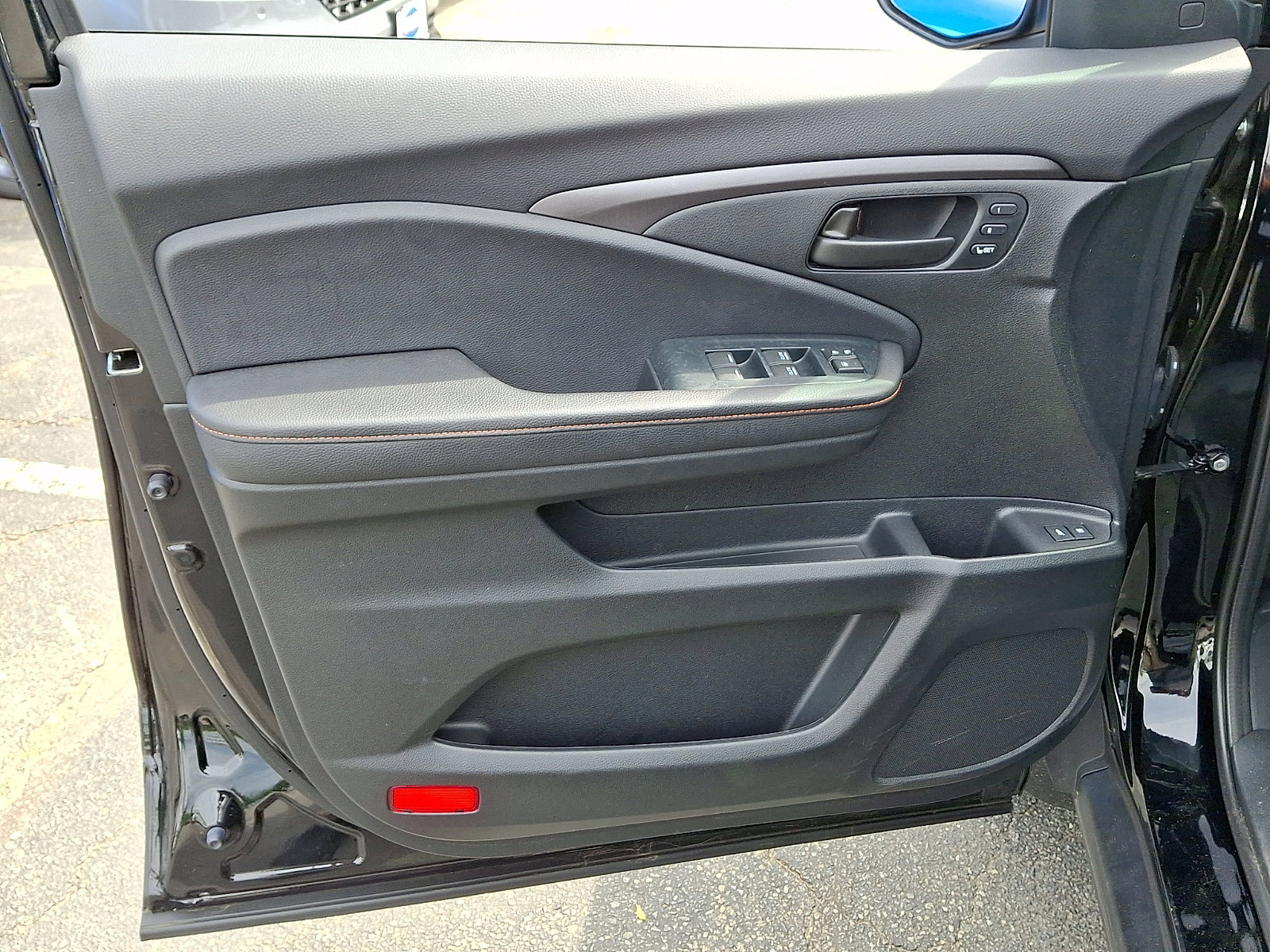 Certified 2023 Honda Passport TrailSport image 12