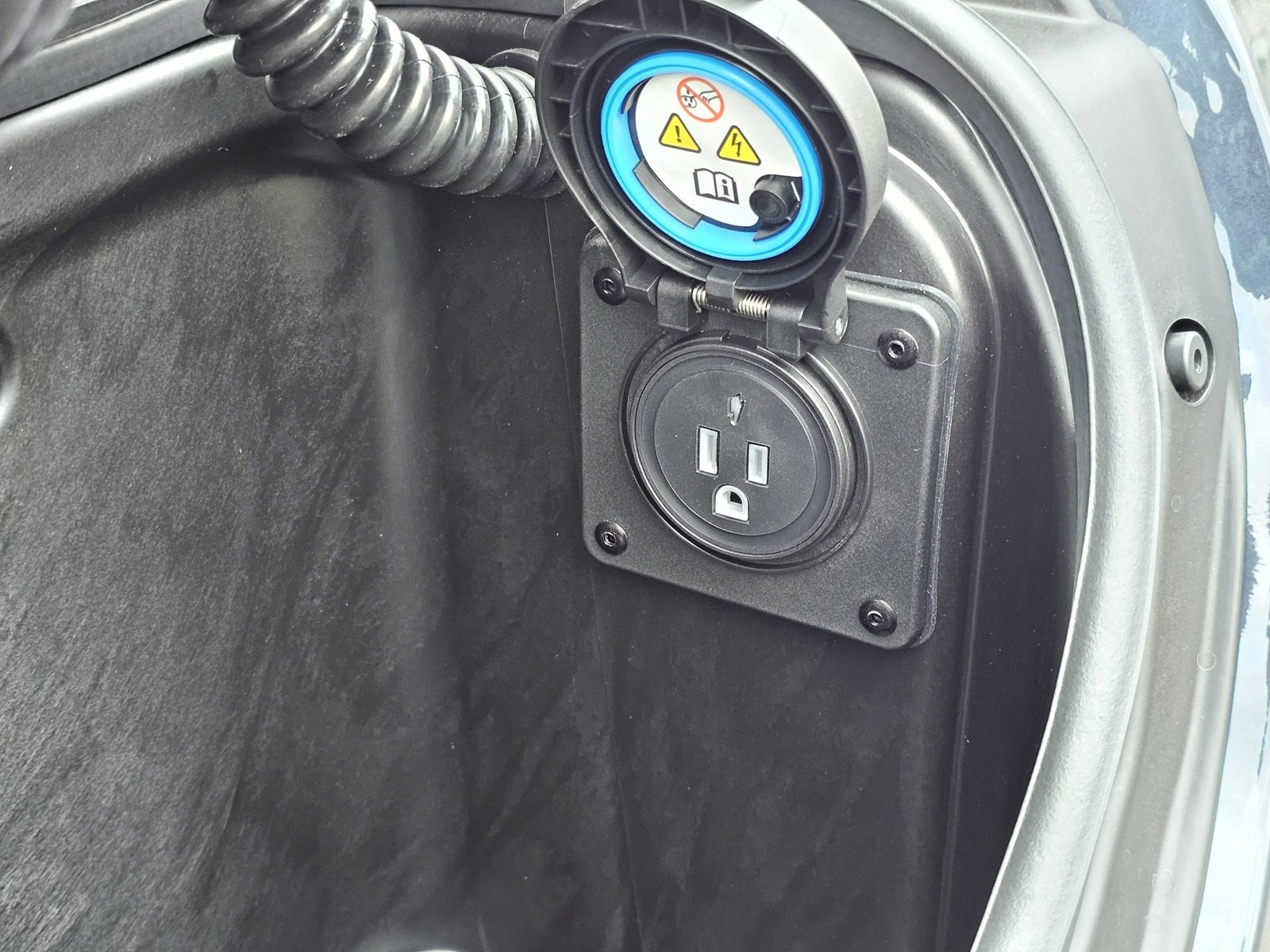 New 2026 RAM 1500 Tungsten image 16