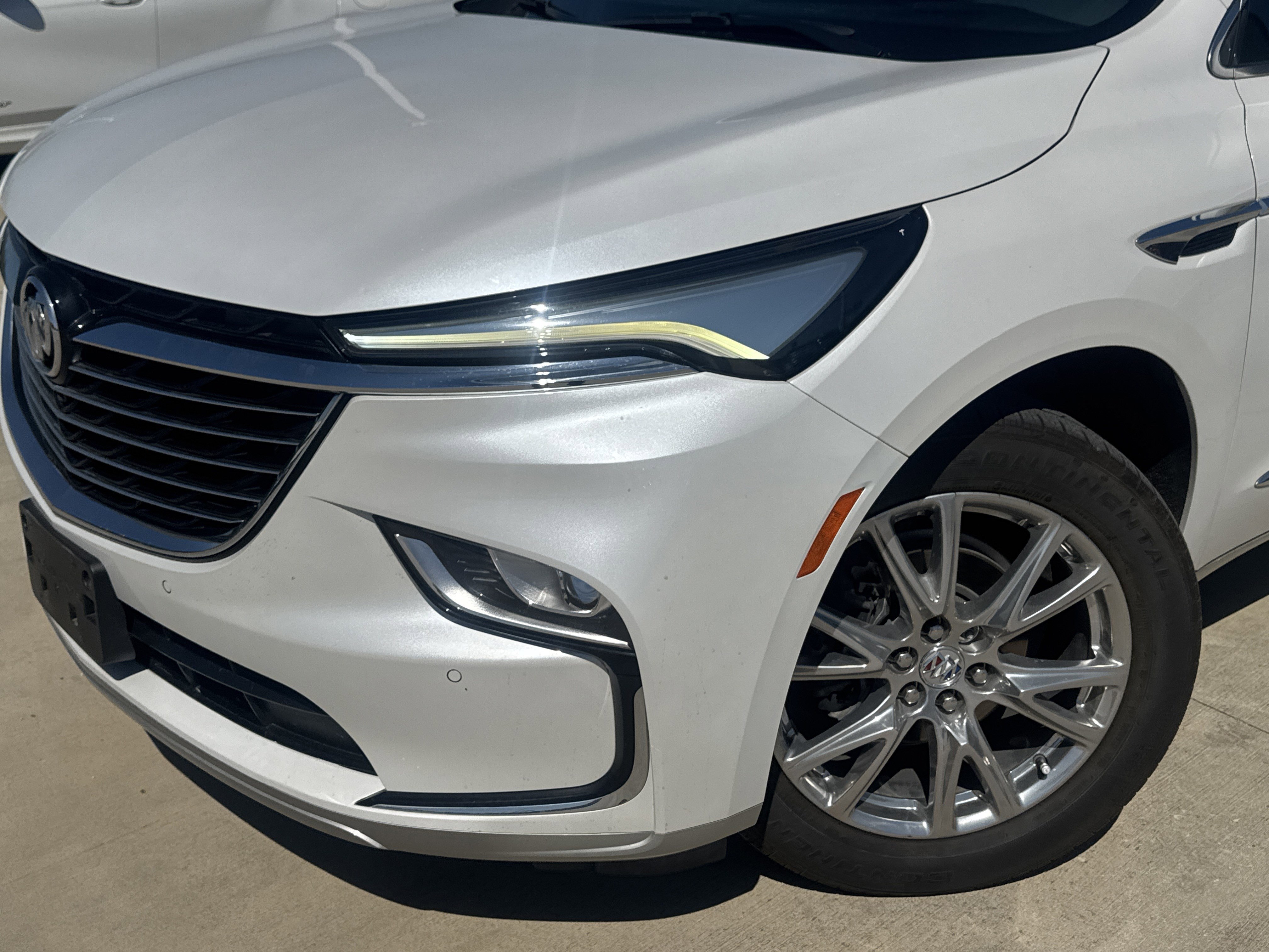 Used 2023 Buick Enclave Premium w/ Experience Buick Package image 2