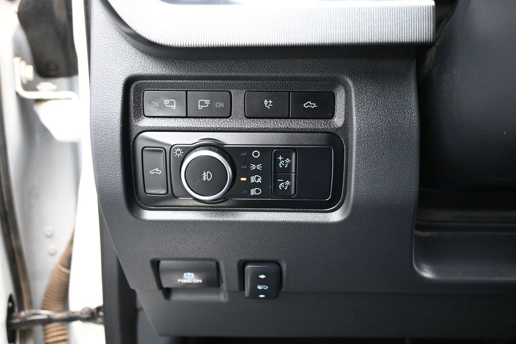 Certified 2024 Ford F250 Platinum AWD/4WD image 16