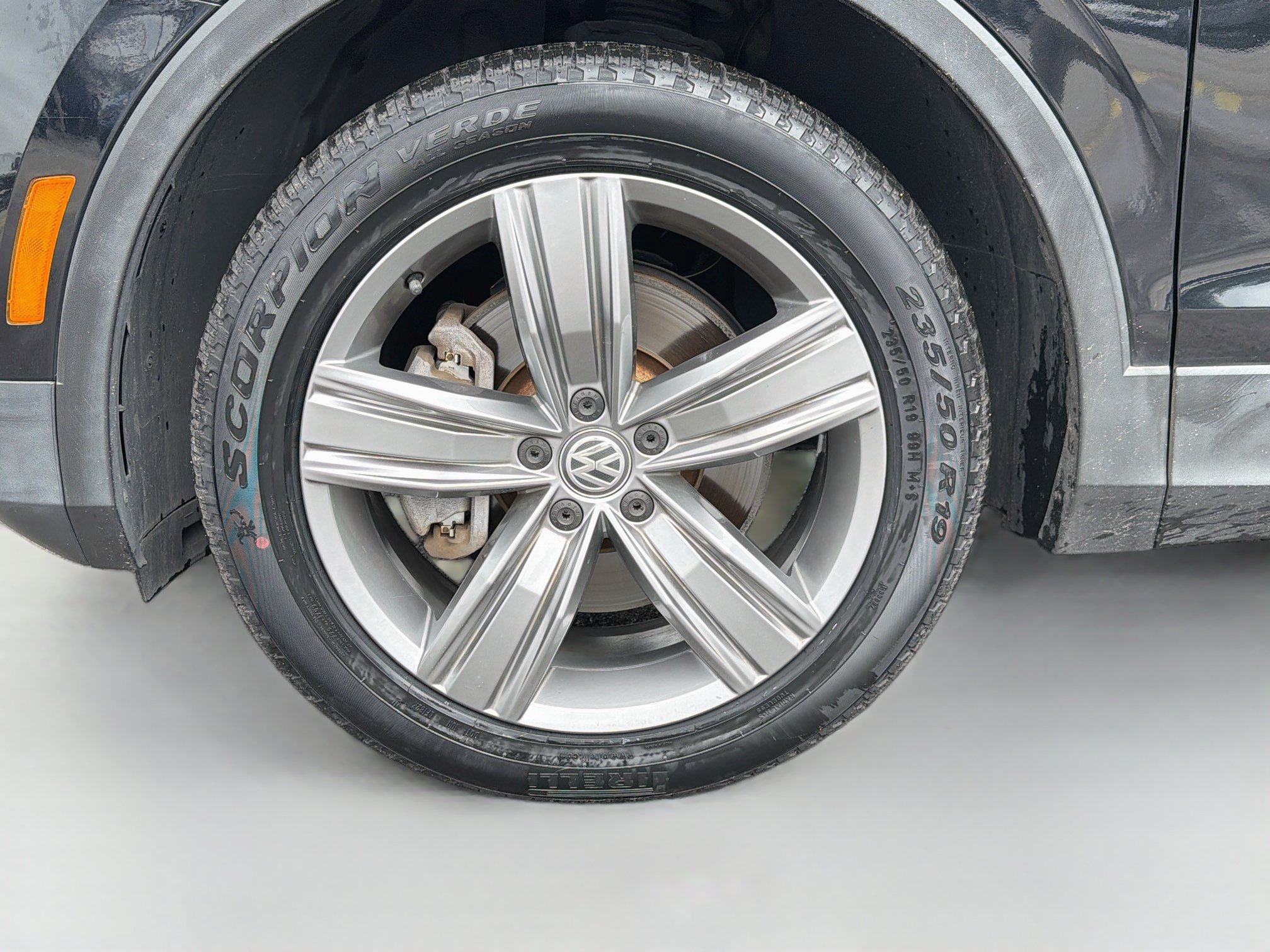 Used 2019 Volkswagen Tiguan SEL Premium w/ 3rd Row Seat Package AWD/4WD image 42