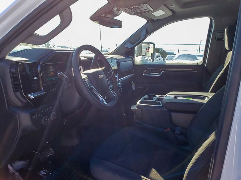 New 2026 Chevrolet Silverado 3500 LT w/ Snow Plow Prep/Camper Package image 11