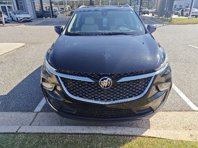 Used 2024 Buick Enclave Avenir image 18