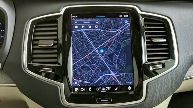 Used 2023 Volvo XC90 B5 Plus w/ Protection Package Premier AWD/4WD image 27