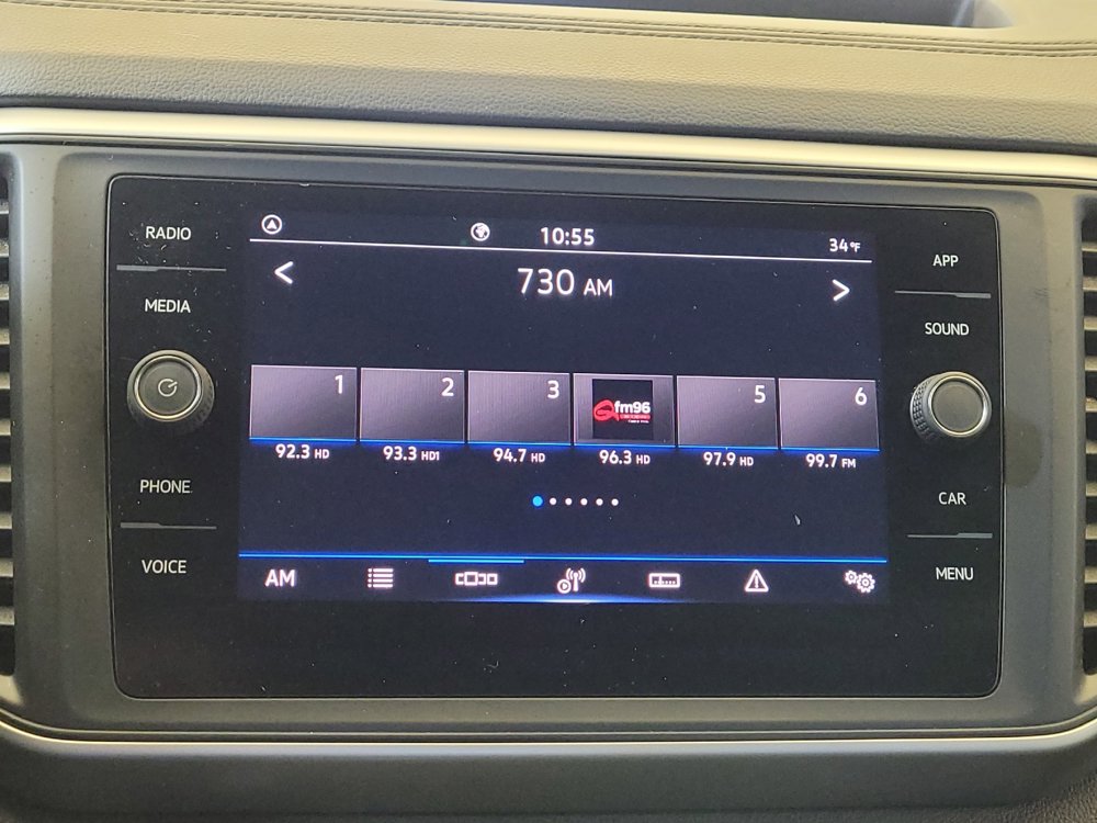 Used 2021 Volkswagen Atlas Cross Sport SE image 25