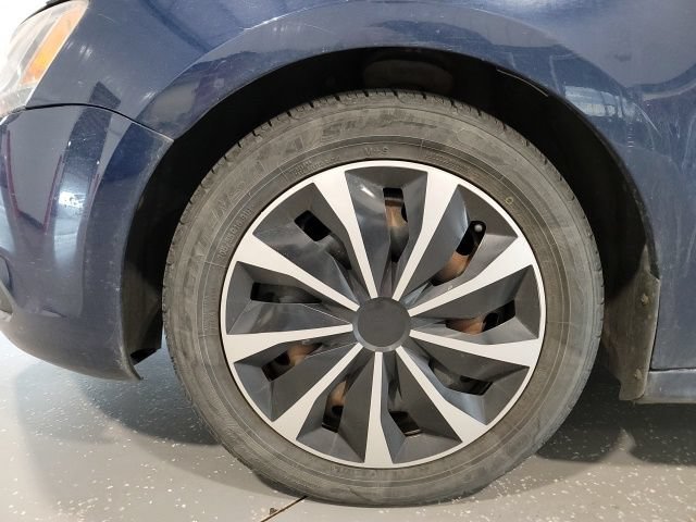 Used 2014 Volkswagen Jetta SE FWD image 11