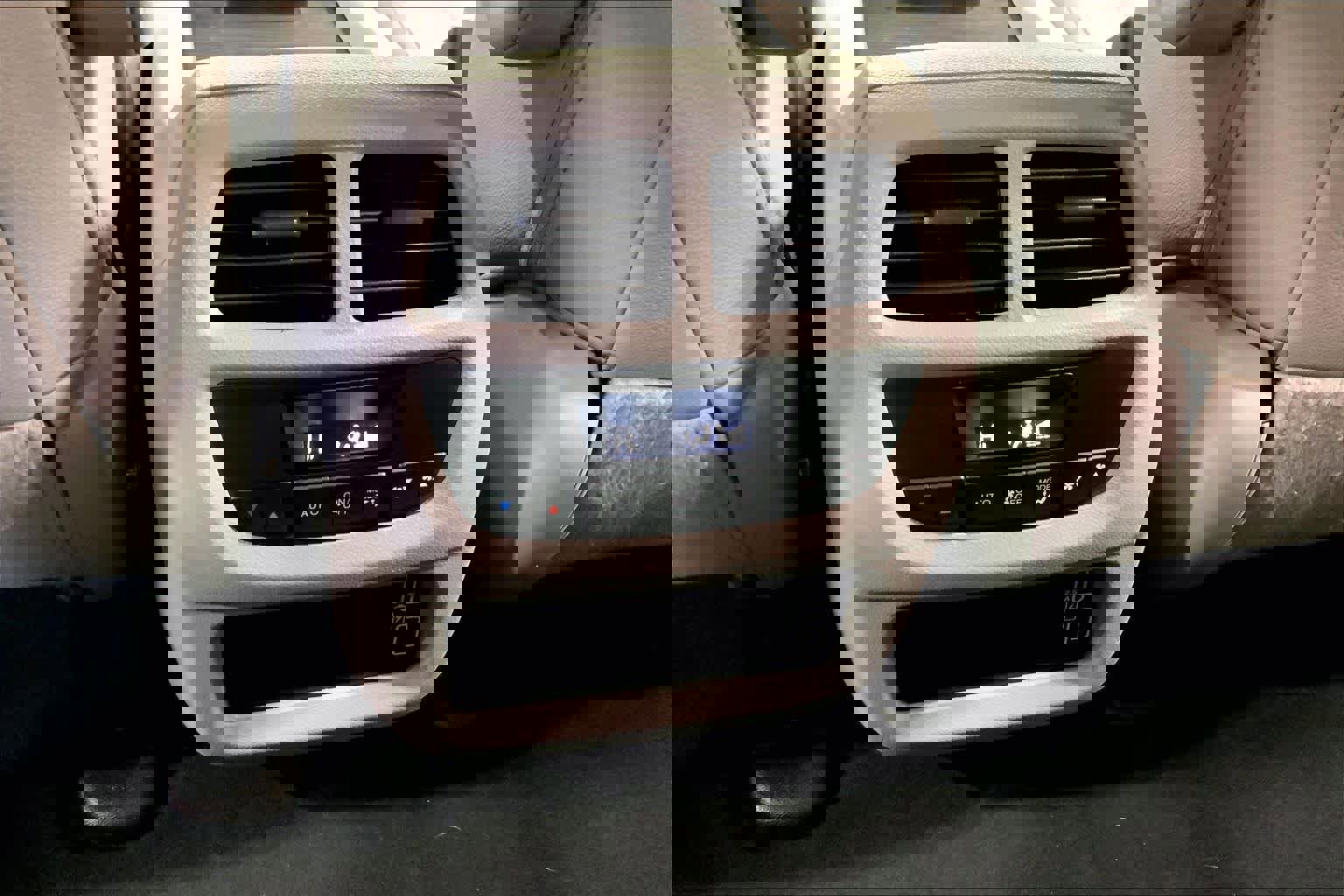 Used 2021 Honda Pilot EX-L image 34