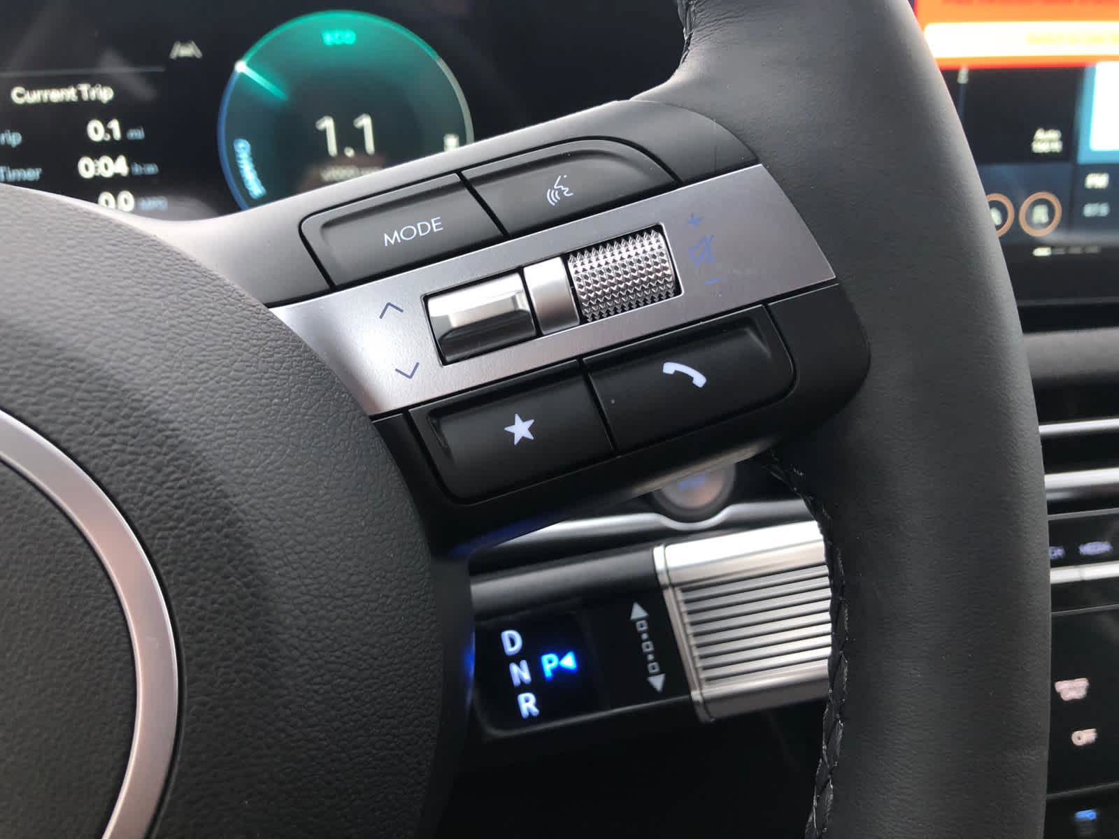 New 2026 Hyundai Tucson Limited image 9