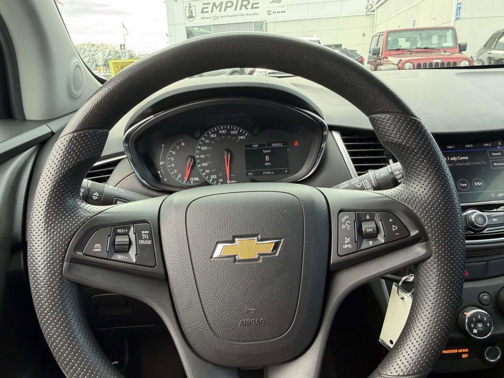 Used 2022 Chevrolet Trax LS w/ Tint and Cruise Package image 25
