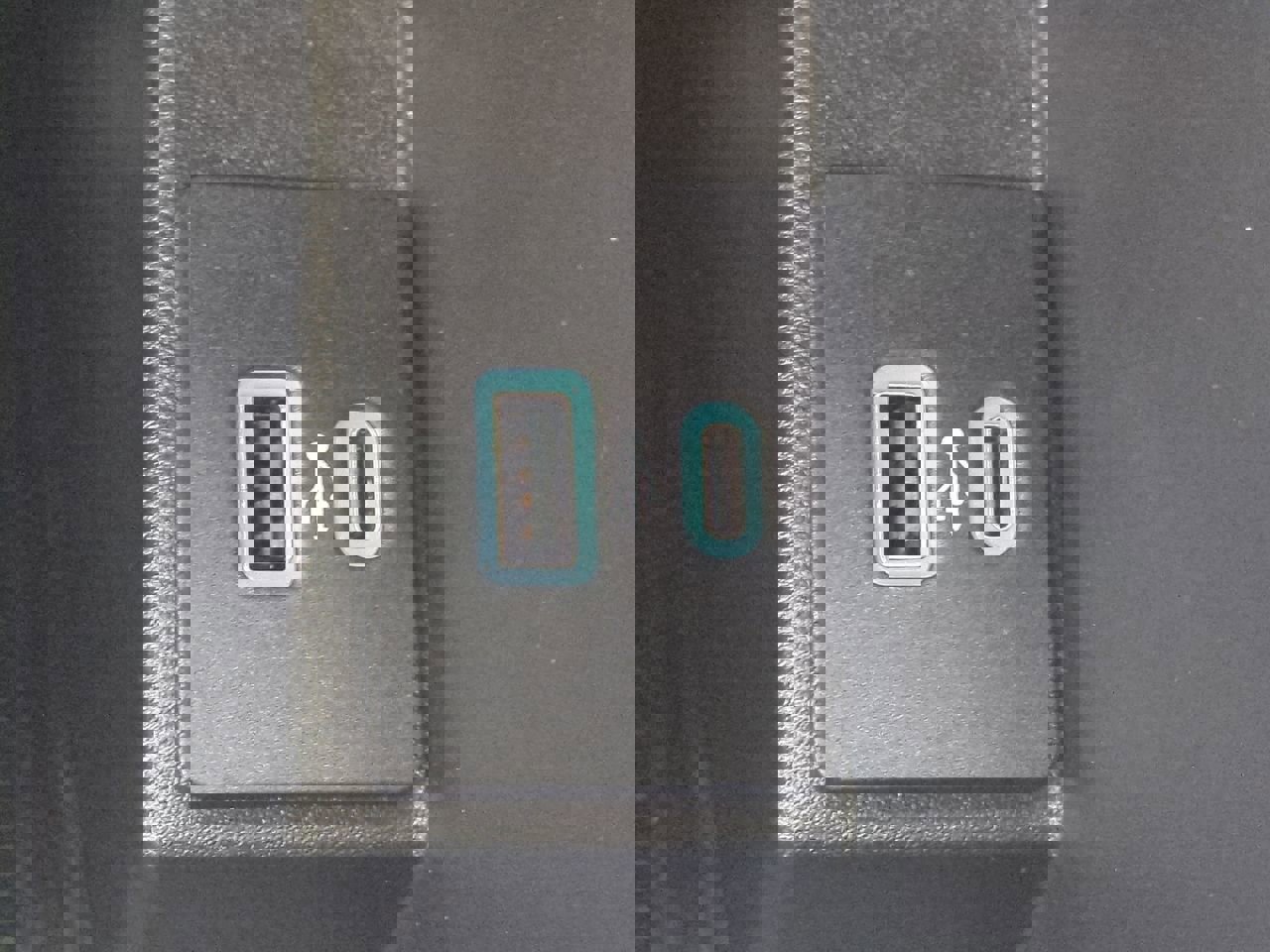 Used 2022 Ford Edge ST w/ Equipment Group 401A image 22