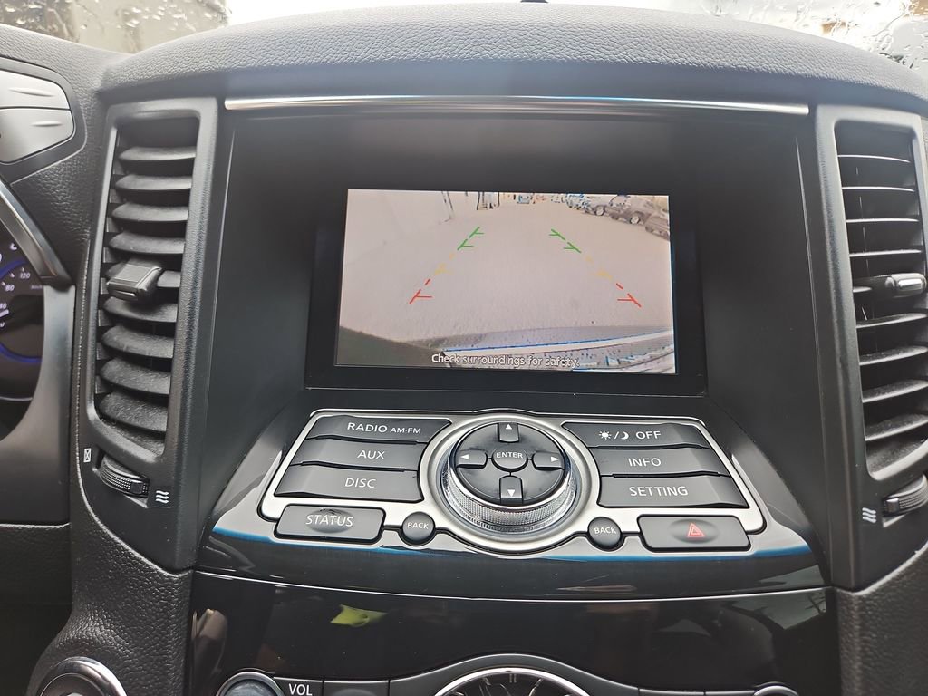 Used 2017 INFINITI QX70 AWD image 20
