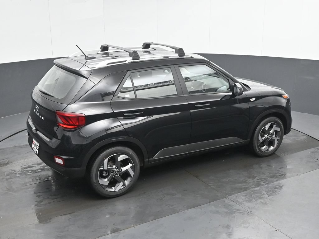 New 2026 Hyundai Venue SEL FWD image 35