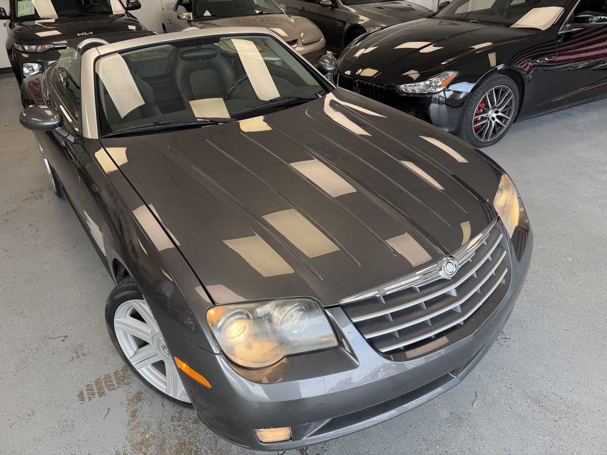 Used 2005 Chrysler Crossfire Limited RWD image 13