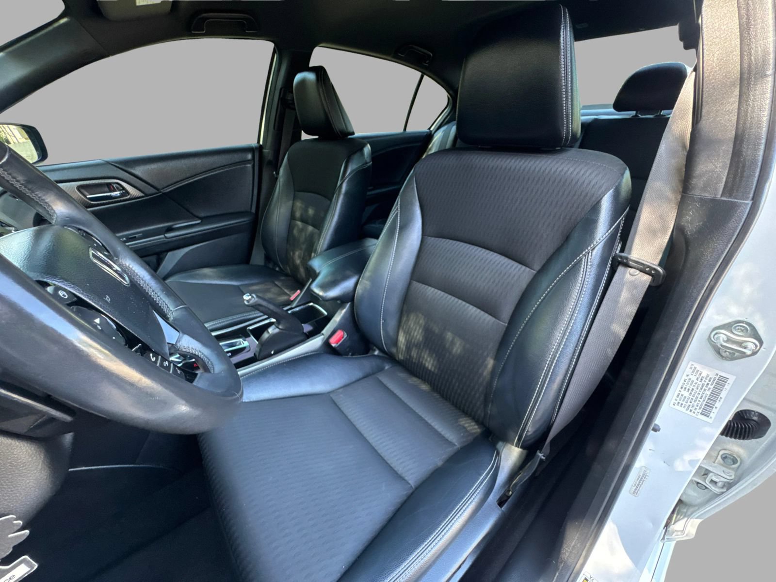 Used 2017 Honda Accord Sport image 80