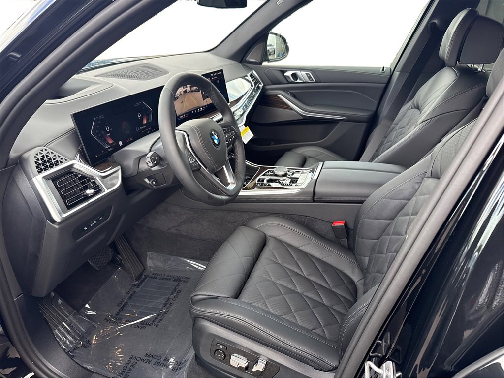 New 2026 BMW X5 sDrive40i image 9