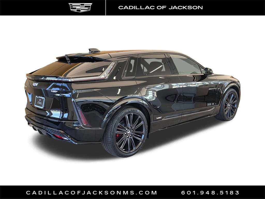 New 2026 Cadillac Lyriq V image 4