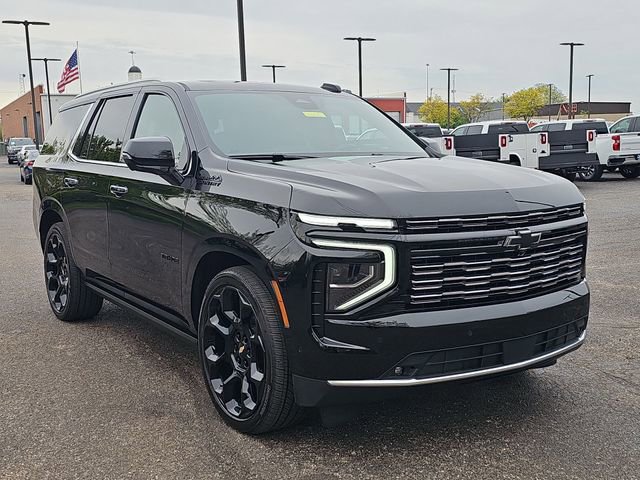 Used 2025 Chevrolet Tahoe High Country AWD/4WD image 10
