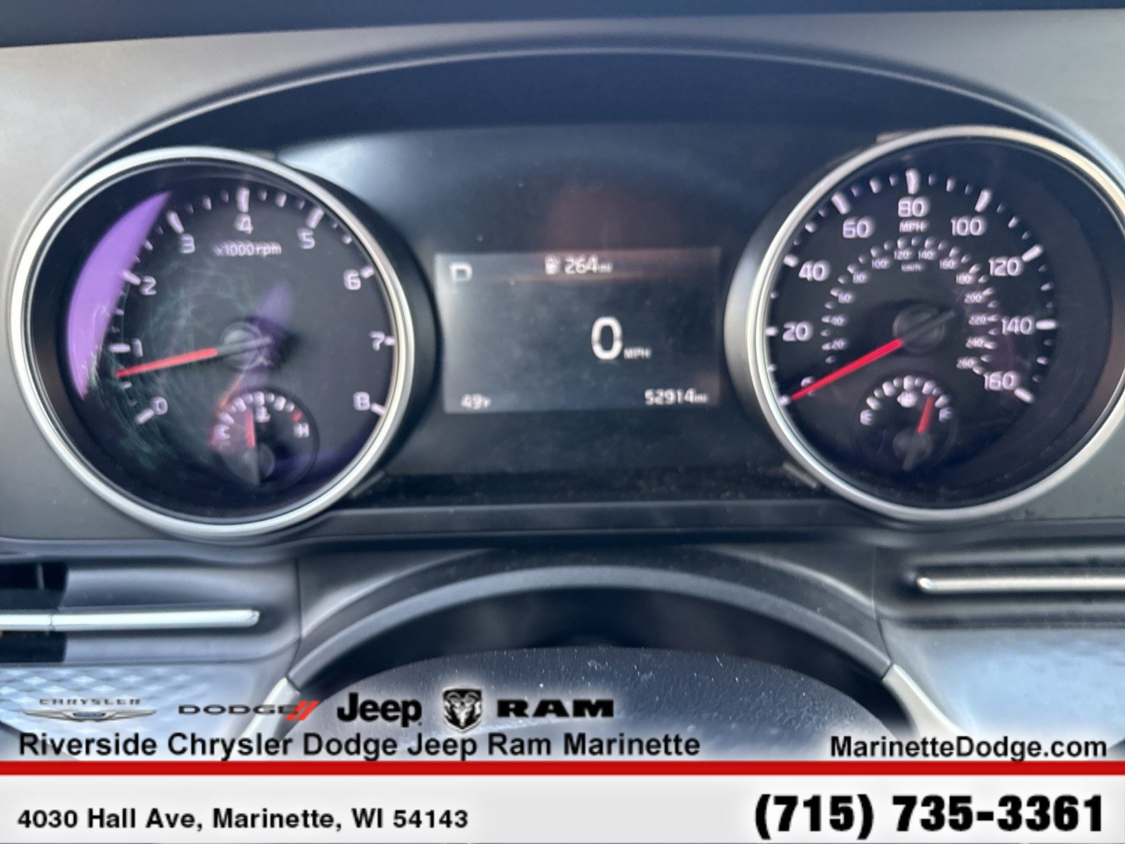 Used 2024 Kia Carnival LX FWD image 16