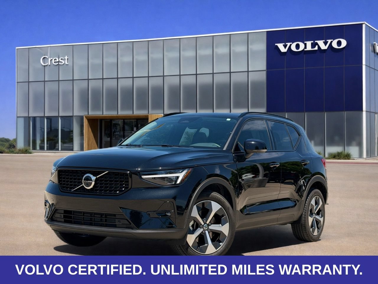 Certified 2026 Volvo XC40 B5 Plus AWD/4WD image 1