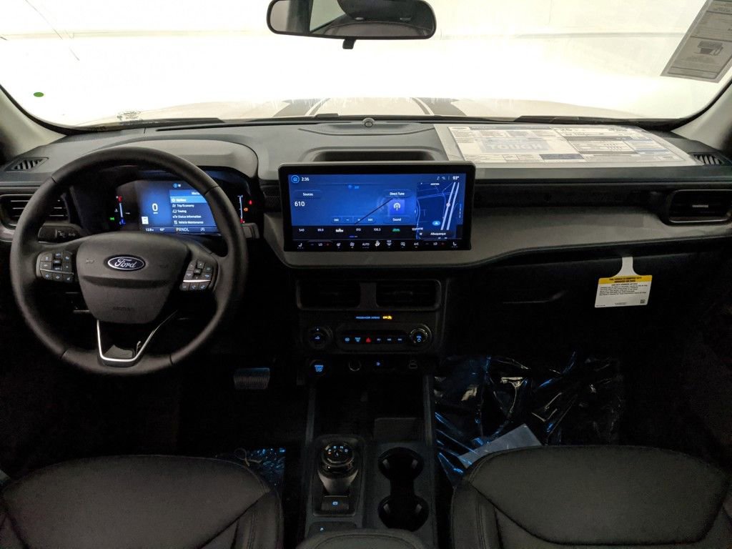 New 2025 Ford Maverick Lariat w/ Black Appearance Package image 13