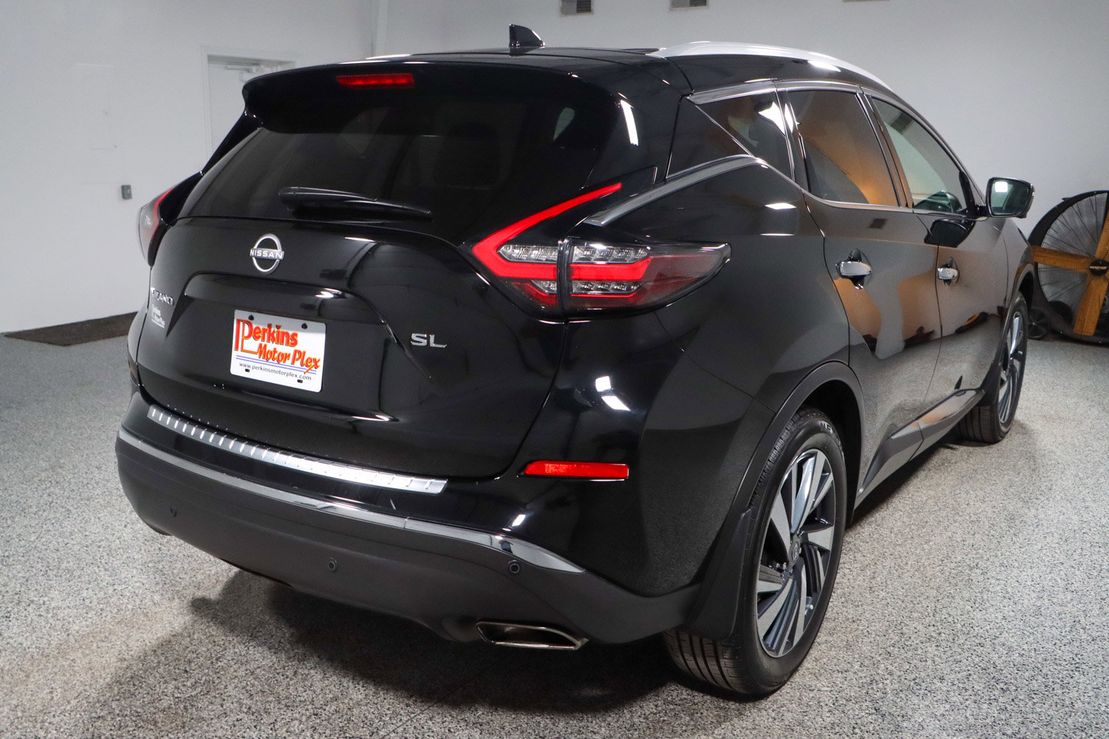 Used 2023 Nissan Murano SL w/ Cargo Package image 7