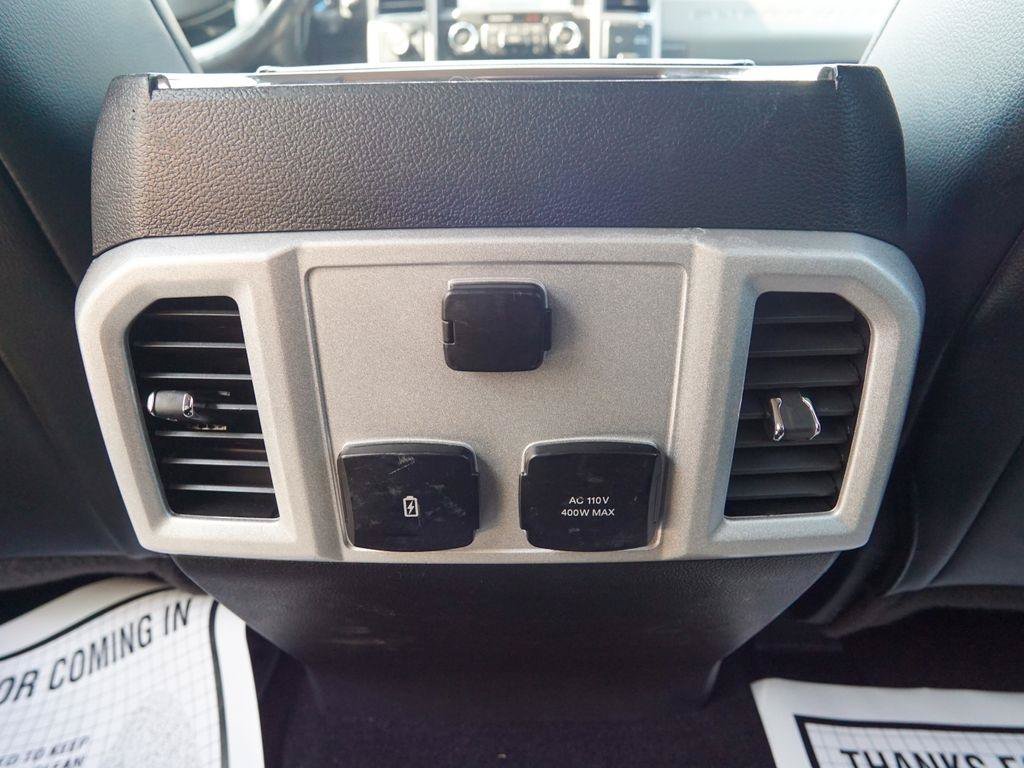 Used 2018 Ford F250 Lariat w/ Lariat Ultimate Package AWD/4WD image 18