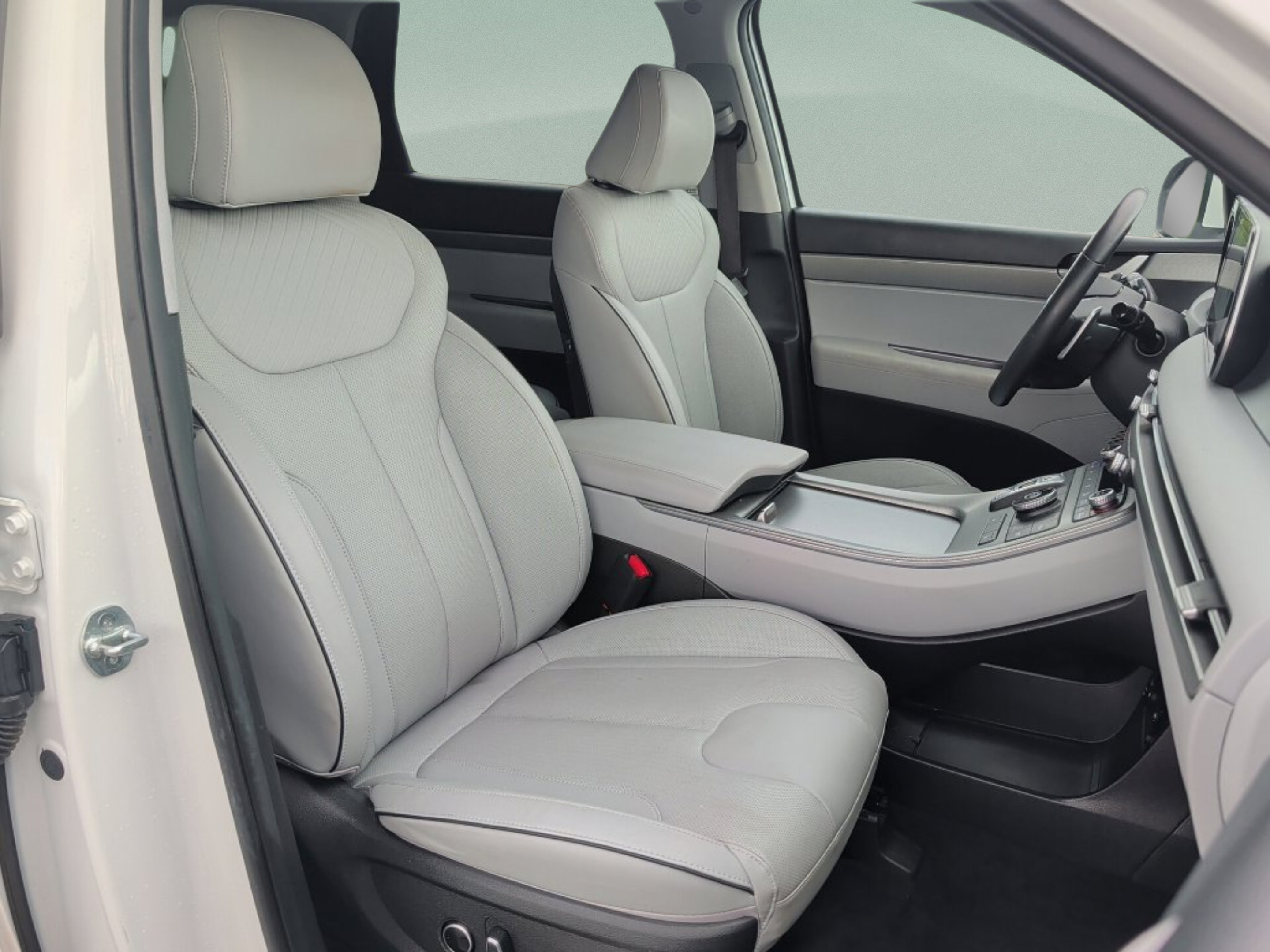 Used 2024 Hyundai Palisade SEL FWD image 44