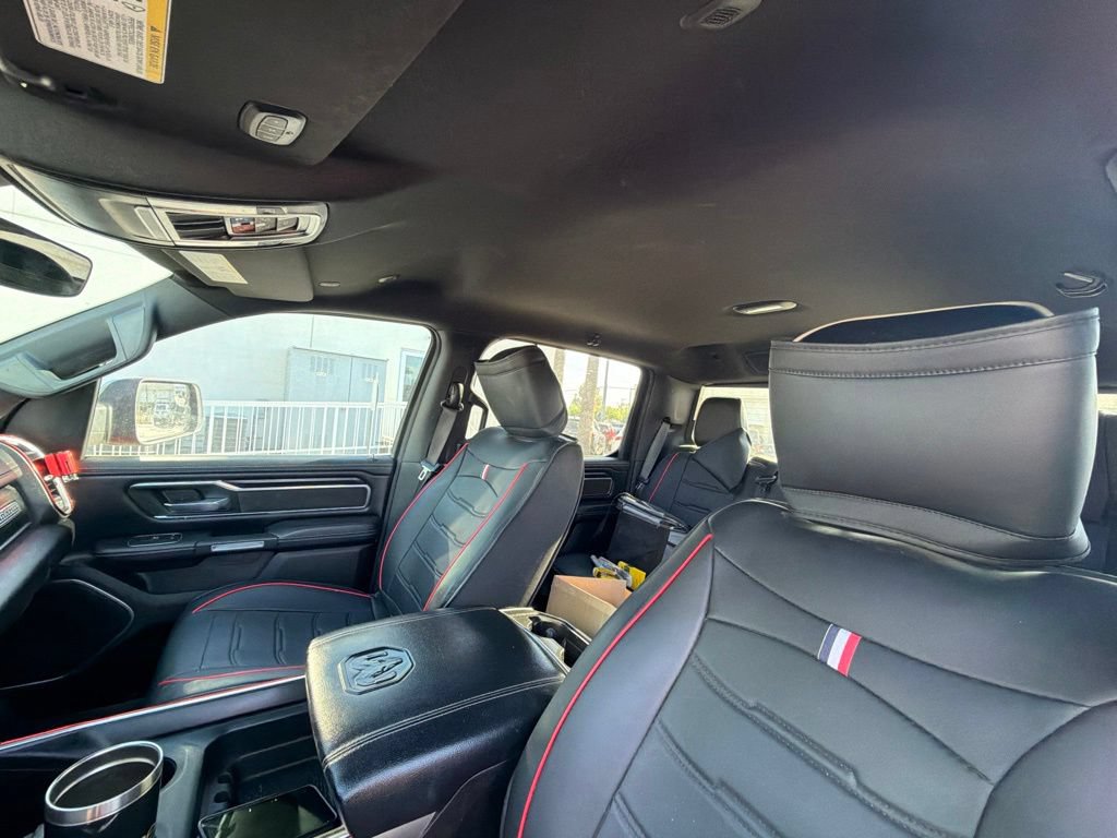Used 2023 RAM 1500 Laramie AWD/4WD image 4