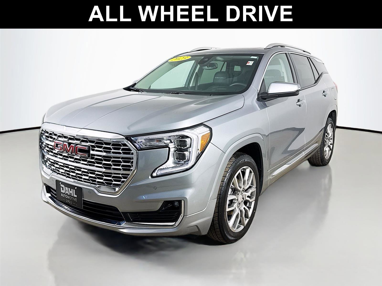 Used 2023 GMC Terrain Denali w/ LPO, Floor Liner Package image 3