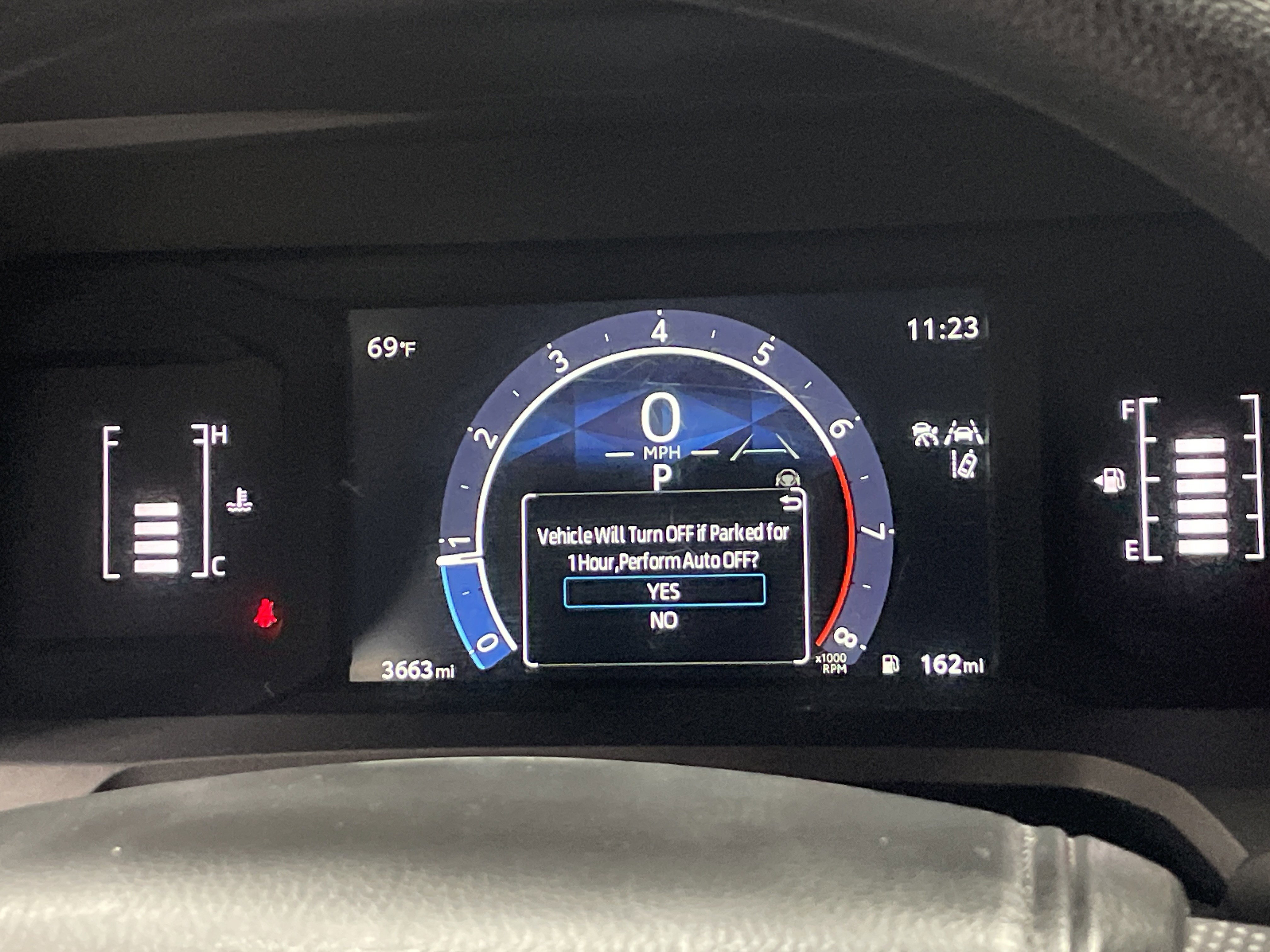 Certified 2025 Toyota Tacoma SR image 21