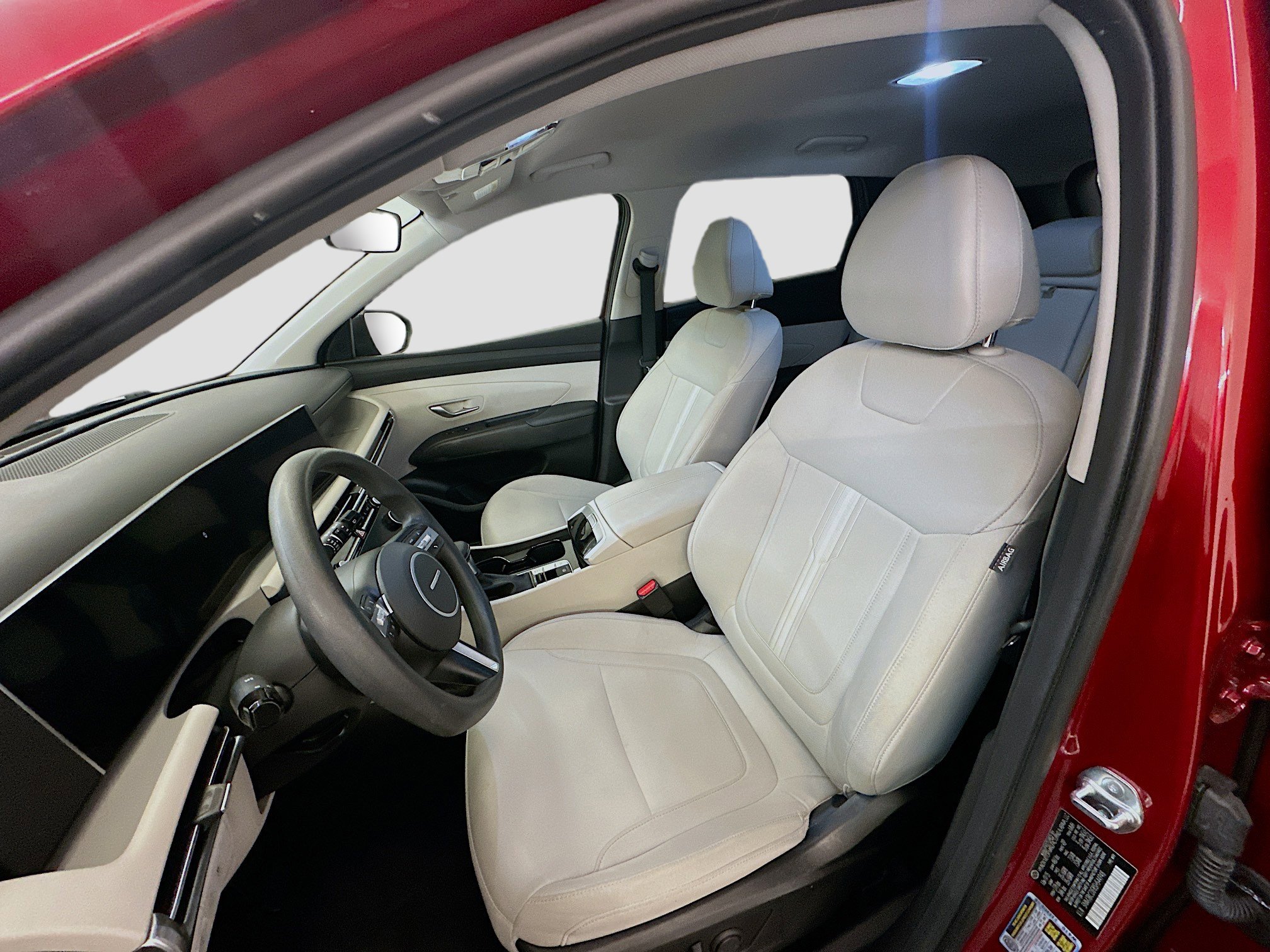 Used 2025 Hyundai Tucson SEL AWD/4WD image 13