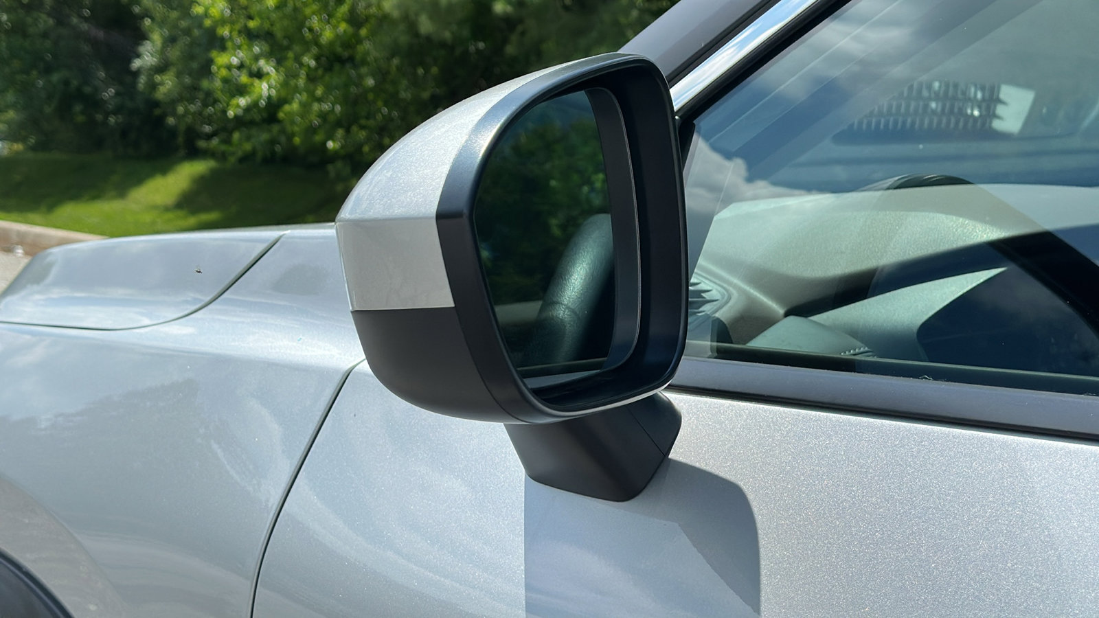 Certified 2023 Nissan Rogue SV image 10