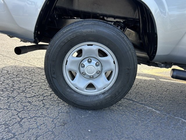 Used 2023 Toyota Tacoma SR image 7