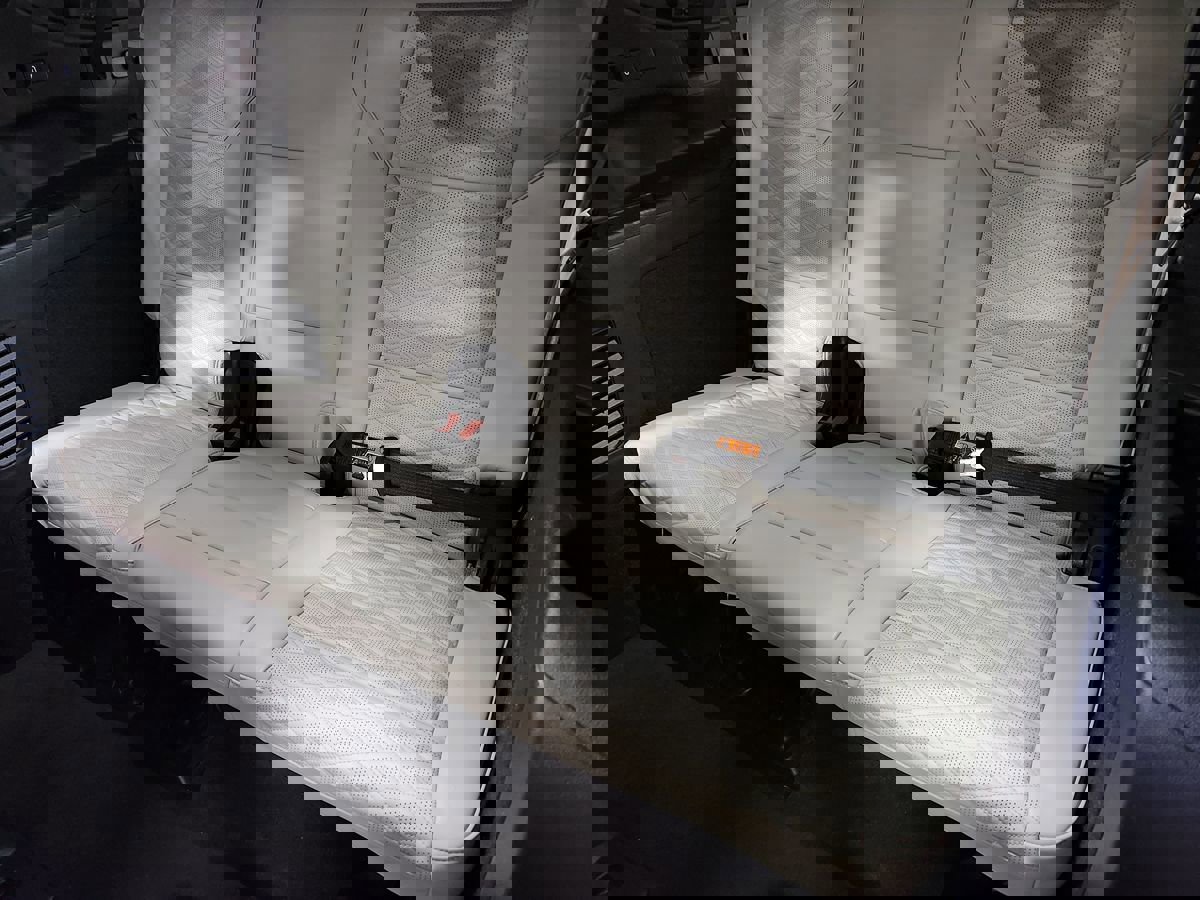 Used 2025 Cadillac Escalade ESV Sport Platinum image 59