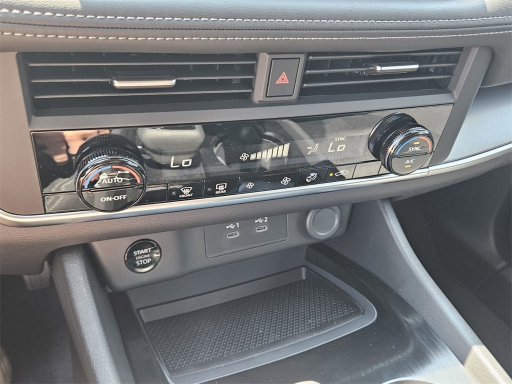 New 2026 Nissan Rogue SV image 22