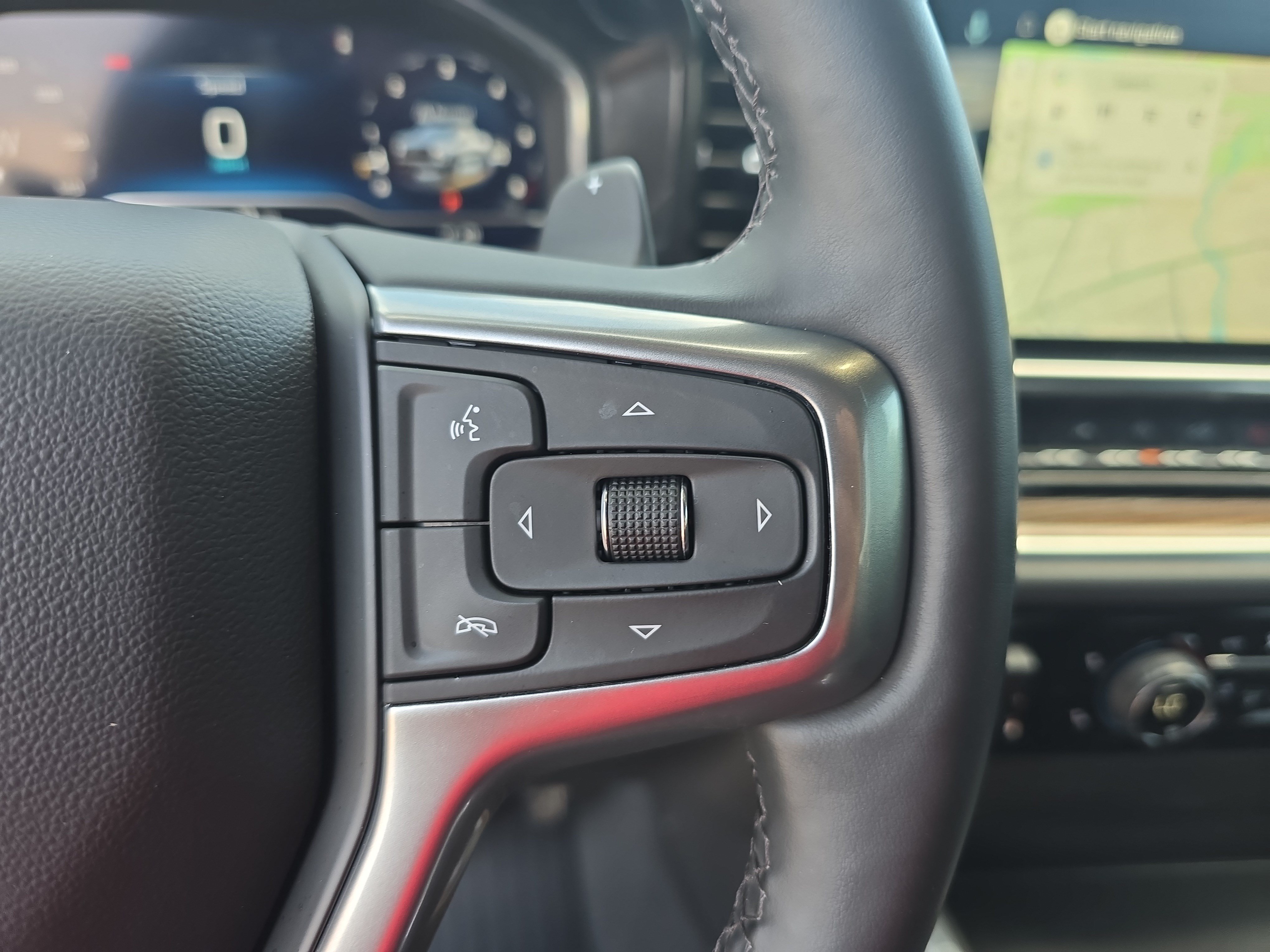 Used 2025 Chevrolet Silverado 1500 LT Trail Boss w/ Convenience Package II AWD/4WD image 19
